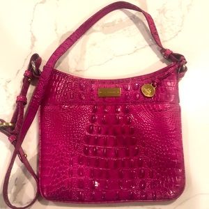 Brahmin genuine leather! Perfectly pink crossbody. Barely used. Great for travel